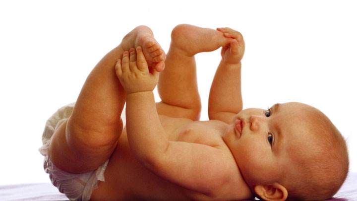 Small Kid Laying Pose